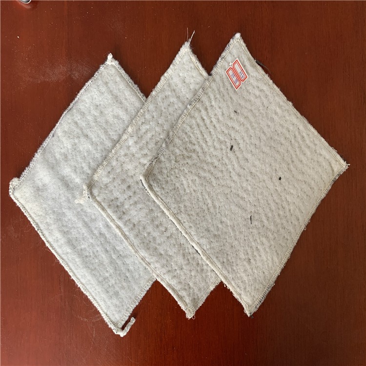 膨潤(rùn)土防水毯應(yīng)用過程中的特點(diǎn)有哪些?